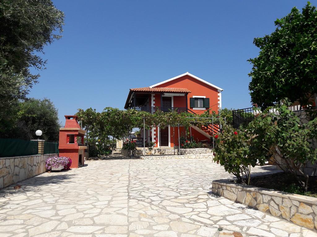 Villa Fantastico Acharavi  Exteriör bild