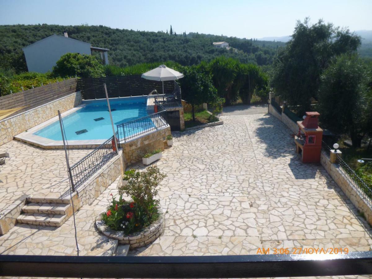 Villa Fantastico Acharavi  Exteriör bild
